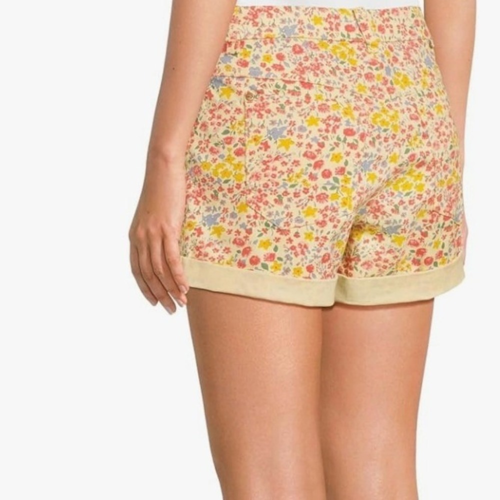 Toad&Co Earthworks Ditsy Floral Organic Cotton Camp Shorts, Yellow,8 (NWOT) - Picture 5 of 9
